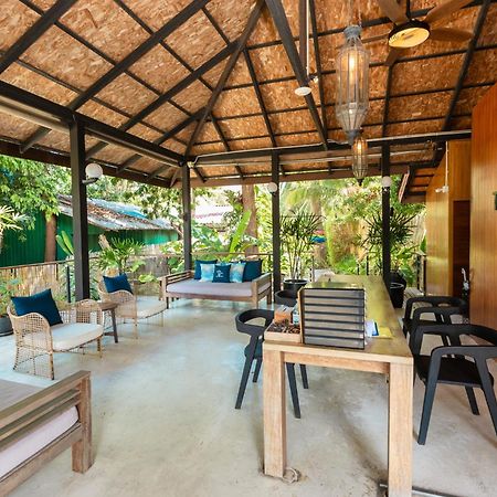 The Cliff Lipe Hotel Exterior photo