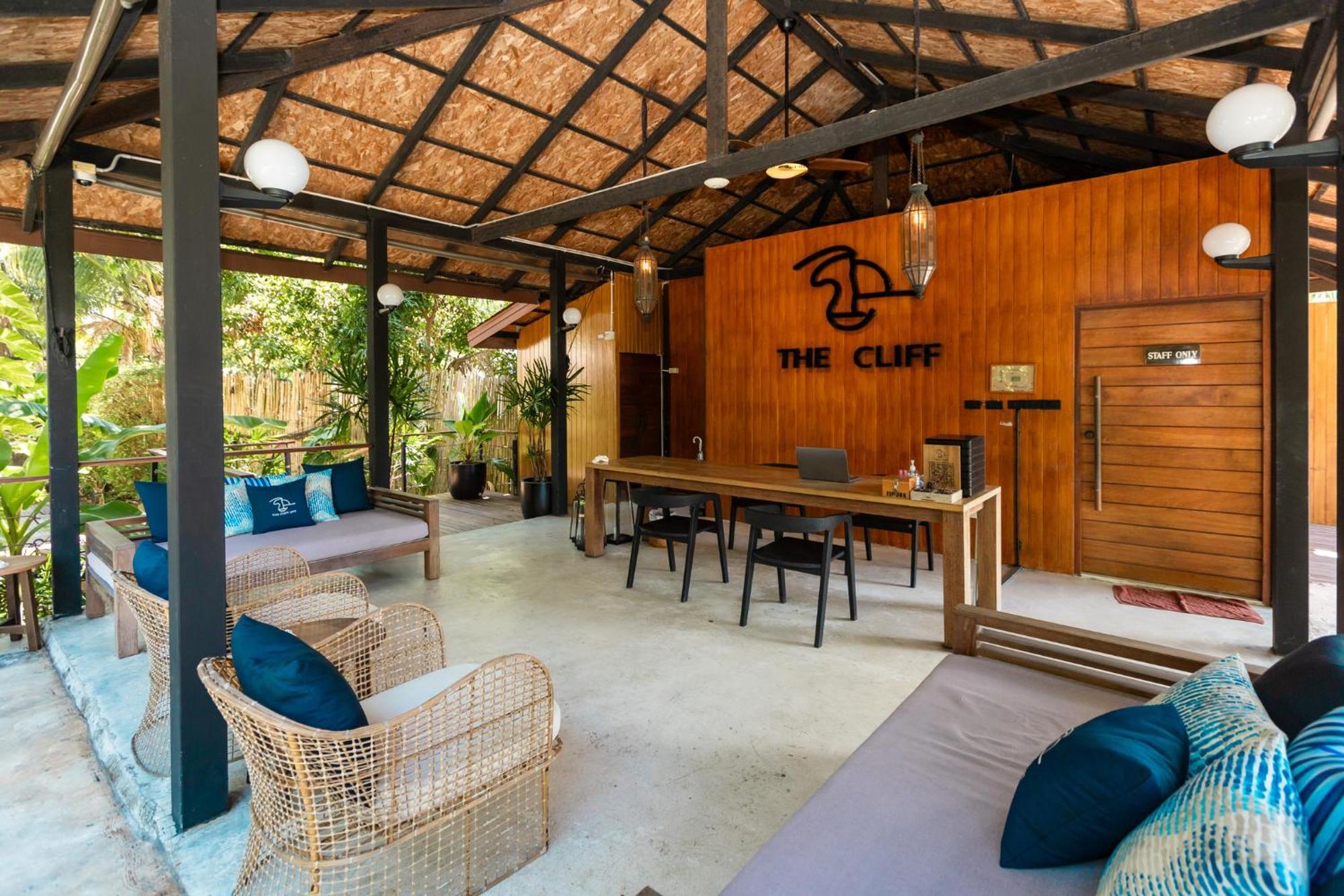 The Cliff Lipe Hotel Exterior photo
