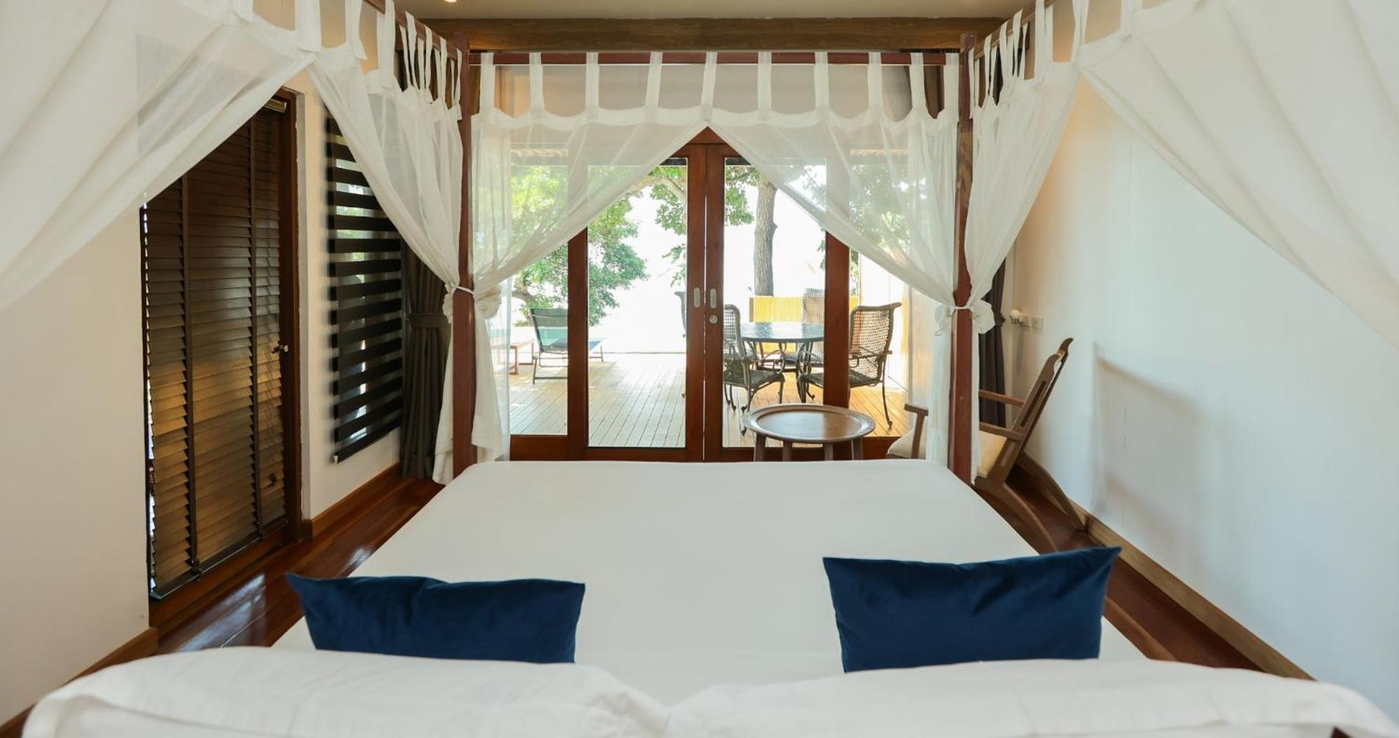 The Cliff Lipe Hotel Exterior photo